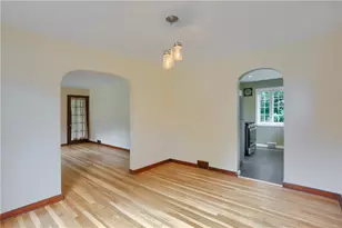 813 Washington Dr, Ross Twp, PA 15229 - Photo 16