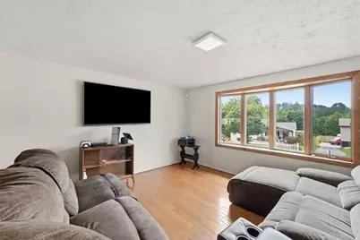 850 Westchester Dr, North Huntingdon, PA 15642 - Photo 8