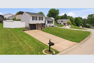 850 Westchester Dr, North Huntingdon, PA 15642 - Photo 2