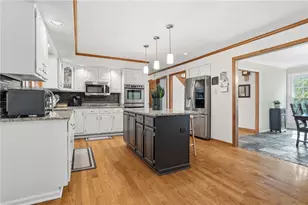 217 La Grande Dr, Cranberry Township, PA 16066 - Photo 10