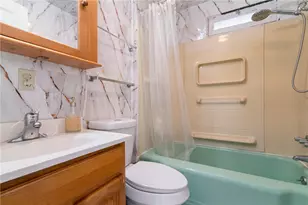 330 Kaercher St, Pittsburgh, PA 15207 - Photo 6