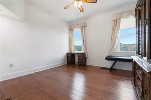 330 Kaercher St, Pittsburgh, PA 15207 - Photo 4