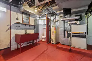 330 Kaercher St, Pittsburgh, PA 15207 - Photo 24