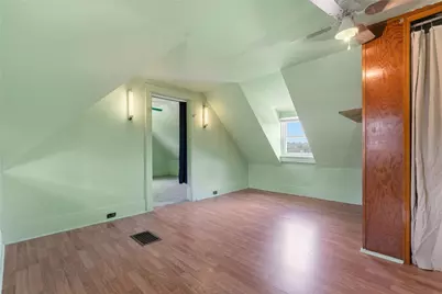 330 Kaercher St, Pittsburgh, PA 15207 - Photo 24