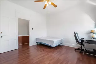 330 Kaercher St, Pittsburgh, PA 15207 - Photo 14
