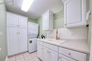 905 Cherry Hill Dr, Collier Township, PA 15142 - Photo 40