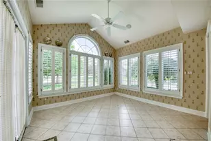 905 Cherry Hill Dr, Collier Township, PA 15142 - Photo 20