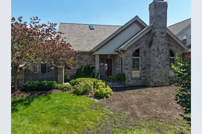 905 Cherry Hill Dr, Collier Township, PA 15142 - Photo 2