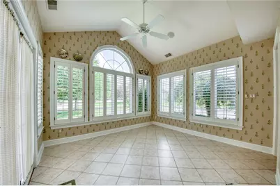 905 Cherry Hill Dr, Collier Township, PA 15142 - Photo 20