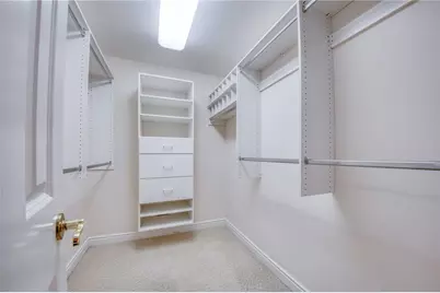905 Cherry Hill Dr, Collier Township, PA 15142 - Photo 32