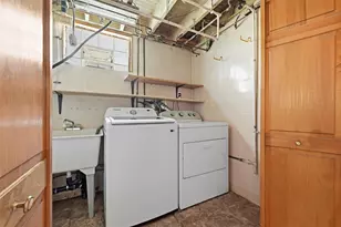 120 Avenue L, Pittsburgh, PA 15221 - Photo 26