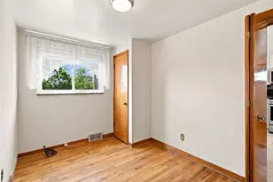1552 Orchardview Dr, Scott Township, PA 15220 - Photo 20