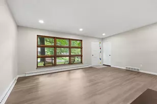 9218 Oak Ct, Pittsburgh, PA 15237 - Photo 6