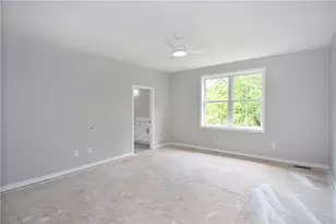 10071 Old Perry, Pittsburgh, PA 15090 - Photo 8