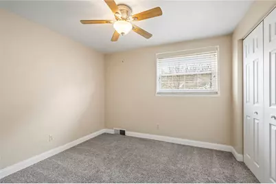 3033 Universal Rd, Pittsburgh, PA 15235 - Photo 16