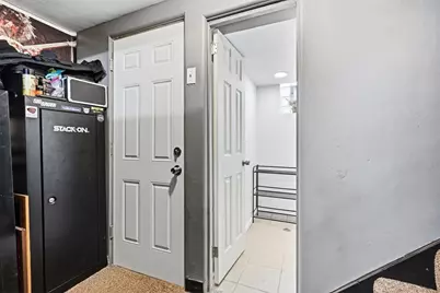 1729 Beryl Dr, Pittsburgh, PA 15227 - Photo 28