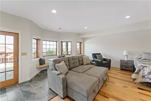 403 Southwind Cir, Seven Springs, PA 15622 - Photo 22