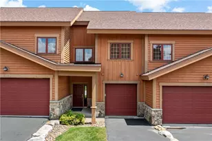 403 Southwind Cir, Seven Springs, PA 15622 - Photo 2