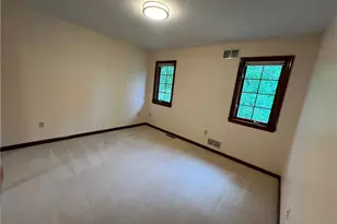 100 Field Club Dr, Kennedy Township, PA 15136 - Photo 36