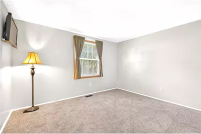 2645 Keats Dr, South Park, PA 15129 - Photo 12