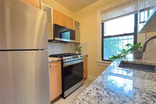372 S Highland Ave, Pittsburgh, PA 15206 - Photo 12