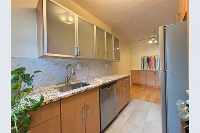 372 S Highland Ave #102, Pittsburgh, PA 15206 - Photo 14