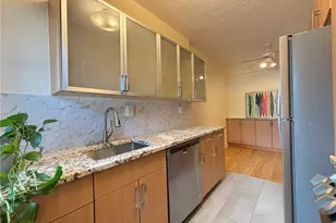 372 S Highland Ave, Pittsburgh, PA 15206 - Photo 14