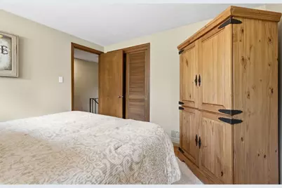 3934 Mimosa Dr, Bethel Park, PA 15102 - Photo 26