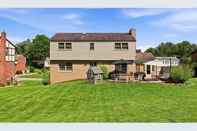 3934 Mimosa Dr, Bethel Park, PA 15102 - Photo 44