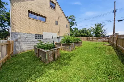1037 Rue Grande Vue St, Elliott, PA 15220 - Photo 4