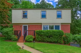 5389 Peach Dr, Richland, PA 15044 - Photo 1