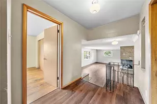 1328 Foxboro Dr, Monroeville, PA 15146 - Photo 14