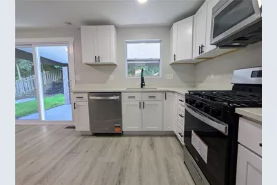 1889 Riggs Rd, South Park, PA 15129 - Photo 8