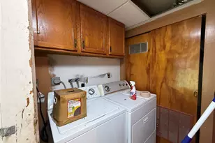 6006 Soltis Dr, Clairton, PA 15025 - Photo 10