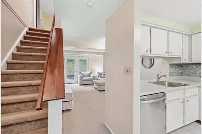 151 Ligonier Ln, Pittsburgh, PA 15068 - Photo 14