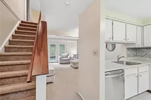 151 Ligonier Ln, Pittsburgh, PA 15068 - Photo 14
