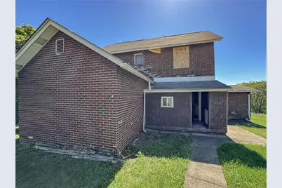 605 Maple St, Luzerne Township, PA 15417 - Photo 2