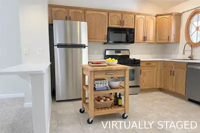 815 Village Drive, Pittsburgh, PA 15237 - Photo 10