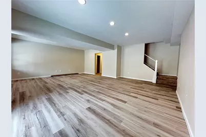 815 Village Drive, Pittsburgh, PA 15237 - Photo 26