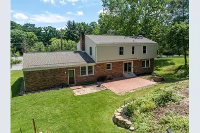 889 Camp Meeting Rd, Bell Acres, PA 15143 - Photo 44