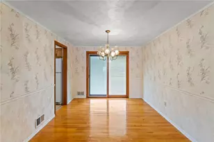 3431 Forest Rd, Bethel Park, PA 15102 - Photo 6