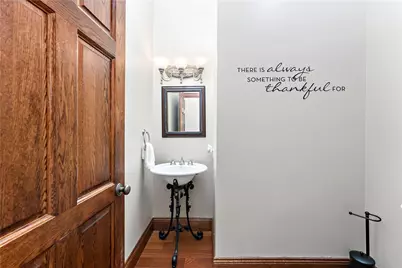 101 Majestic Dr, Adams Township, PA 16046 - Photo 24