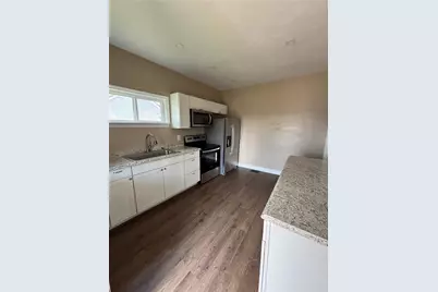 36 N Spring Ave, Greensburg, PA 15601 - Photo 2