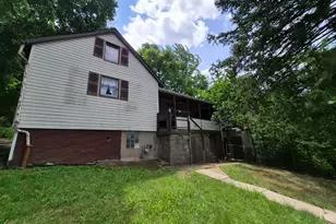 337 Hammond St, Pittsburgh, PA 15204 - Photo 2