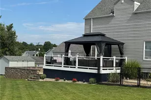 2119 Walnut Dr, Derry Township, PA 15650 - Photo 4