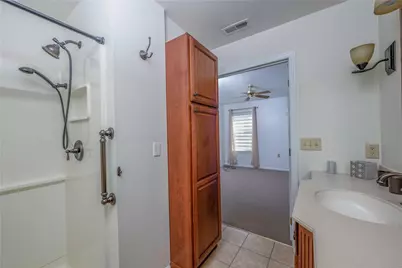 302 Brookstone Ct, Center Township, PA 16001 - Photo 18