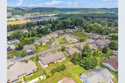 507 Kristi Drive, Hempfield Township, PA 15601 - Photo 34