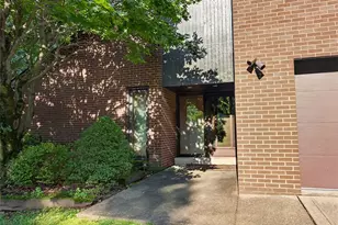 138 Monticello, Monroeville, PA 15146 - Photo 2