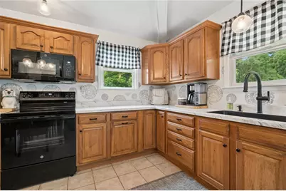 134 Trouttown Rd, Hunker, PA 15639 - Photo 24