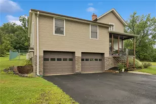 134 Trouttown Rd, Hunker, PA 15639 - Photo 4